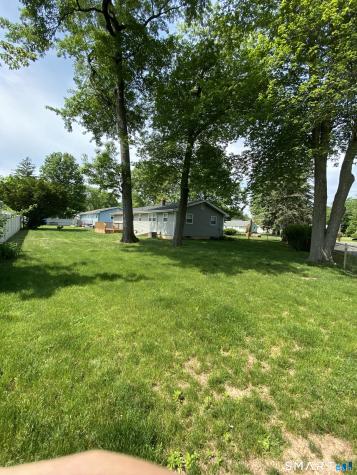 402 Connecticut Avenue Newington CT 06111