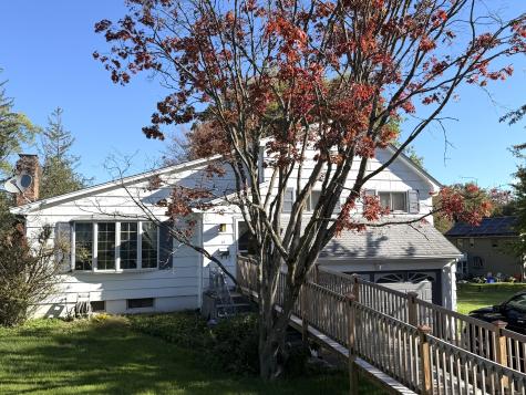 12 Garrison Terrace Bloomfield CT 06002