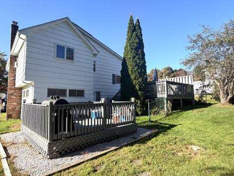 12 Garrison Terrace Bloomfield CT 06002