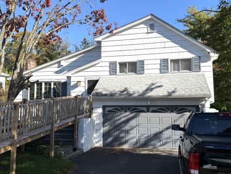 12 Garrison Terrace Bloomfield CT 06002