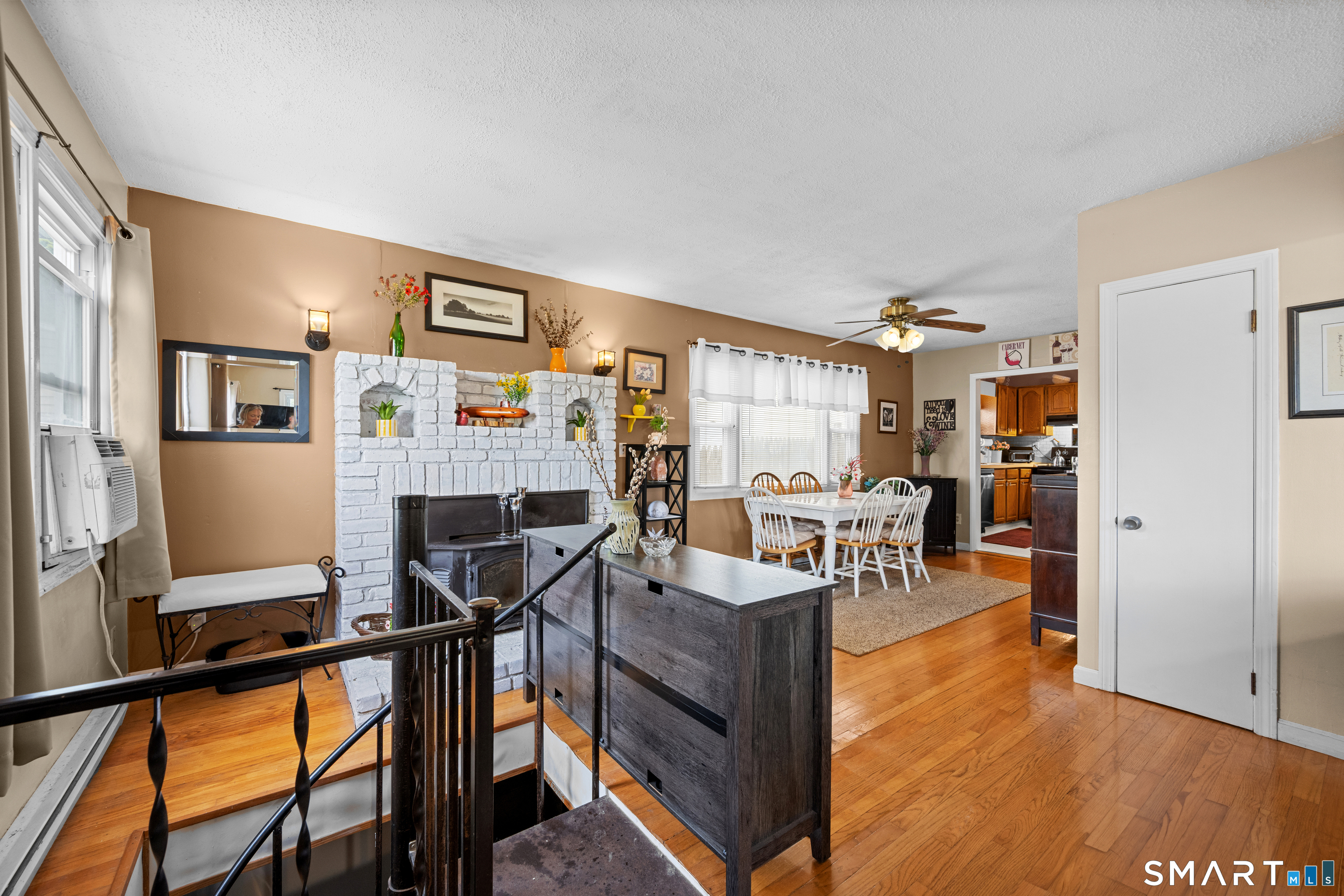 58 Vivian Street Waterford CT 06385