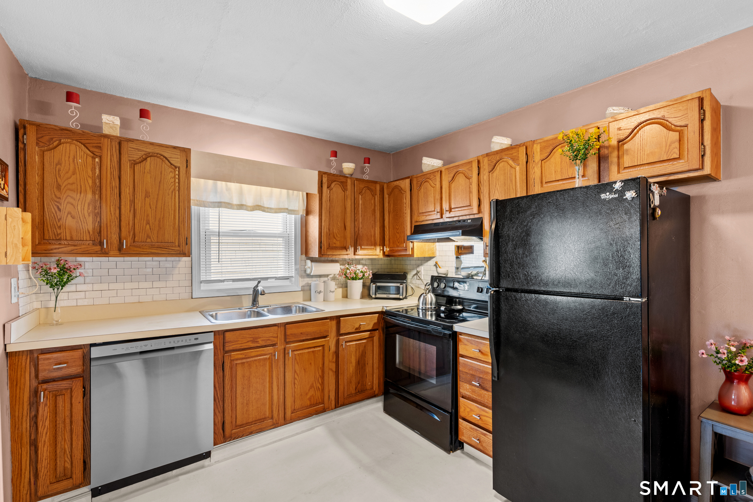 58 Vivian Street Waterford CT 06385