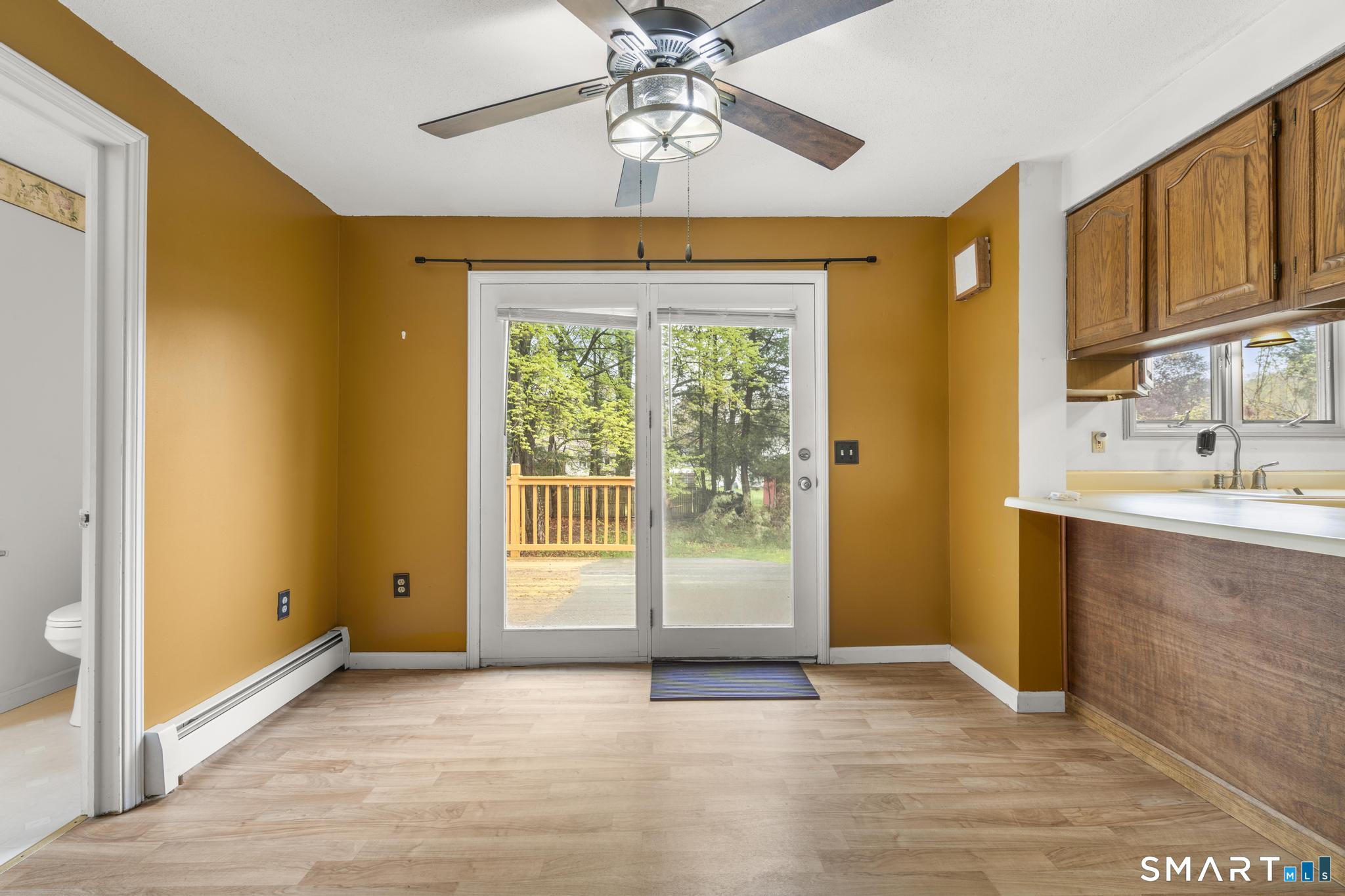 537 George Washington Road Enfield CT 06082