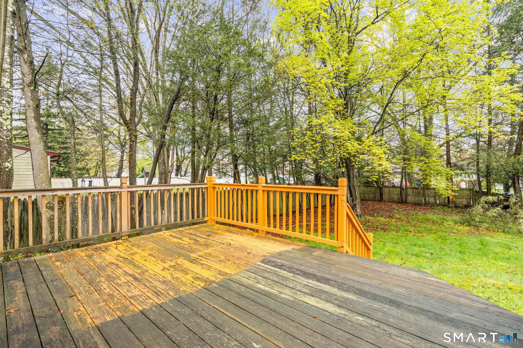 537 George Washington Road Enfield CT 06082