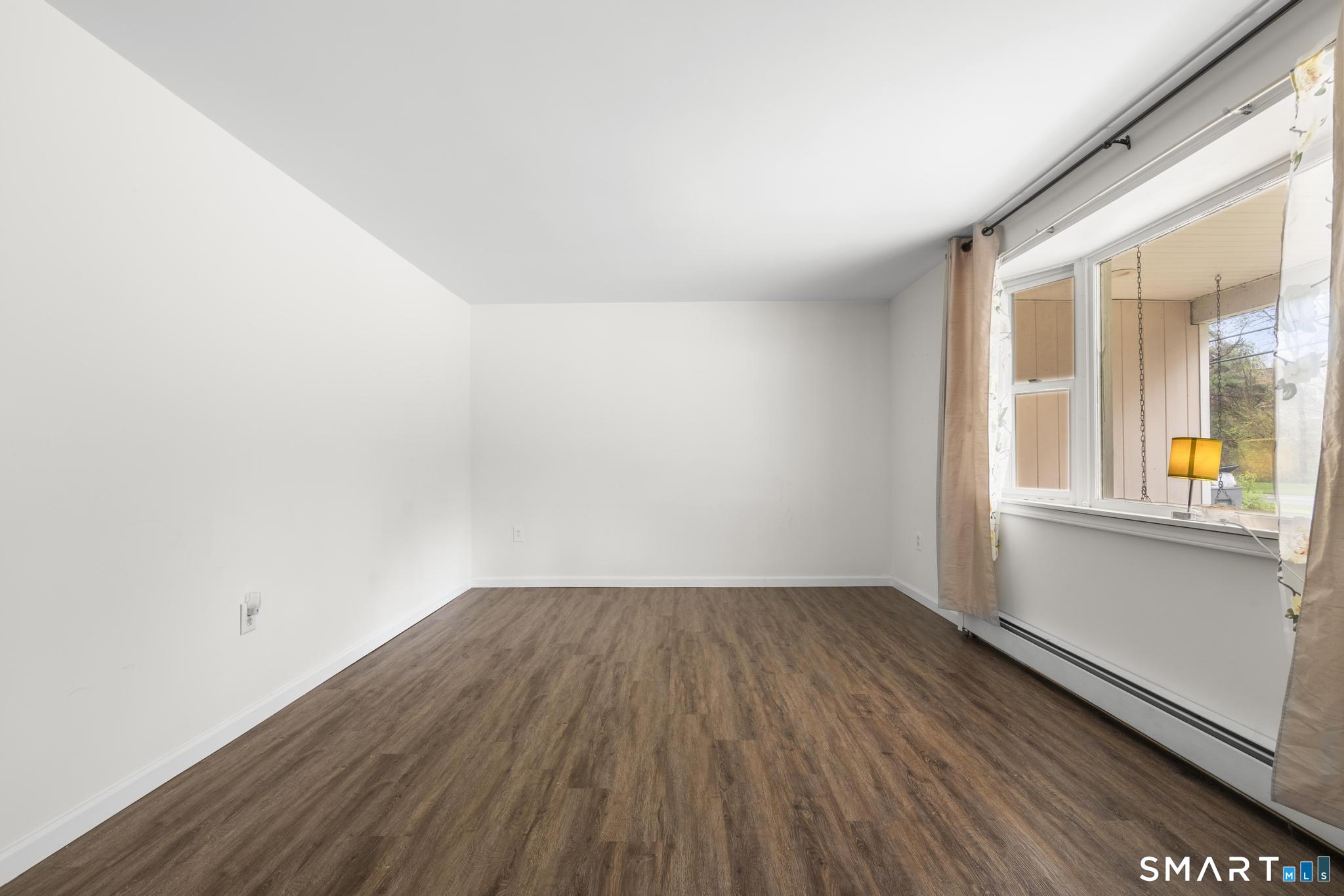 537 George Washington Road Enfield CT 06082
