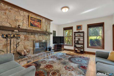 194 Quaker Farms Road Oxford CT 06478