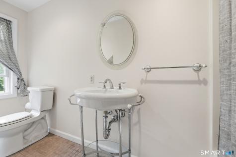 38 Old Farm Road Somers CT 06071