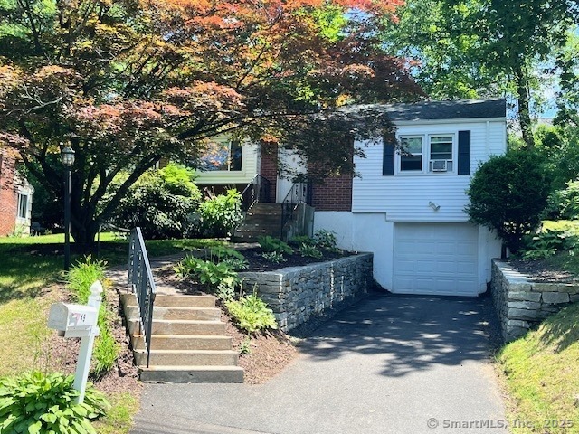 49 Geneva Avenue West Hartford CT 06107