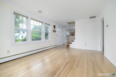 271 Jeniford Road Fairfield CT 06824