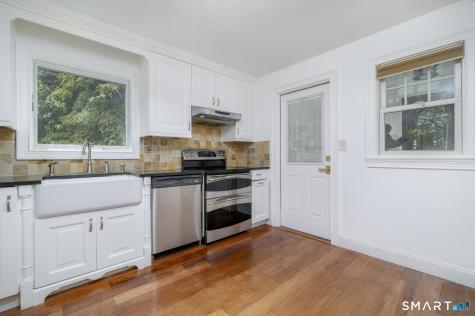 271 Jeniford Road Fairfield CT 06824