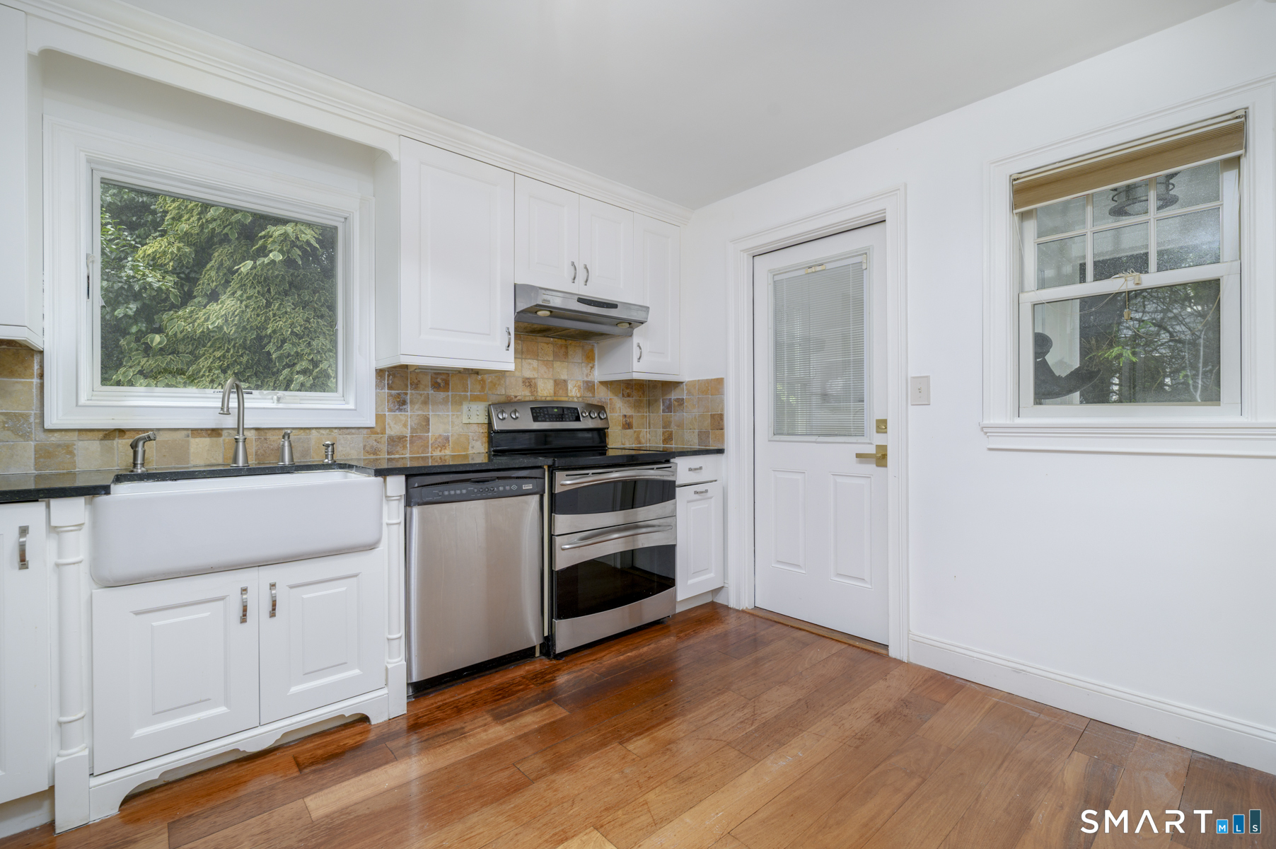 271 Jeniford Road Fairfield CT 06824