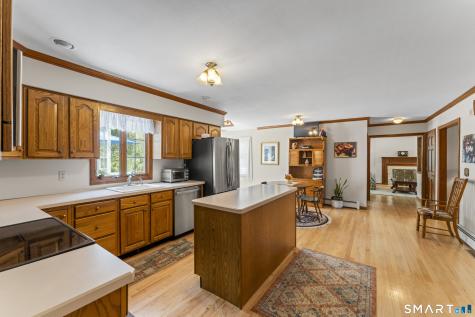 45 Michael Lane Naugatuck CT 06770