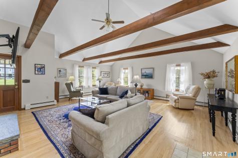 45 Michael Lane Naugatuck CT 06770