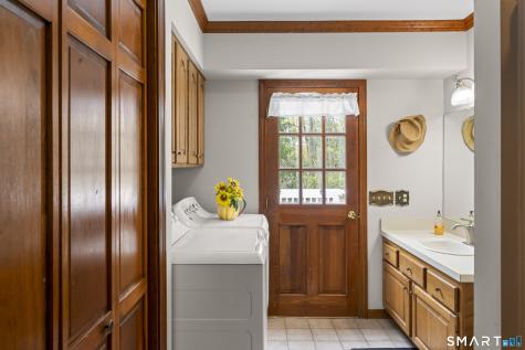 45 Michael Lane Naugatuck CT 06770