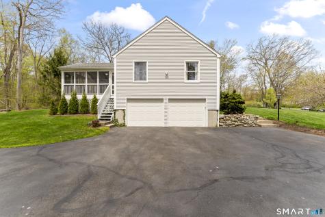 45 Michael Lane Naugatuck CT 06770