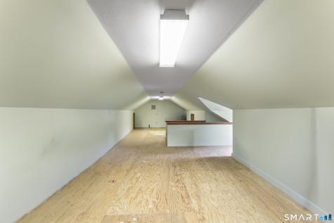 45 Michael Lane Naugatuck CT 06770