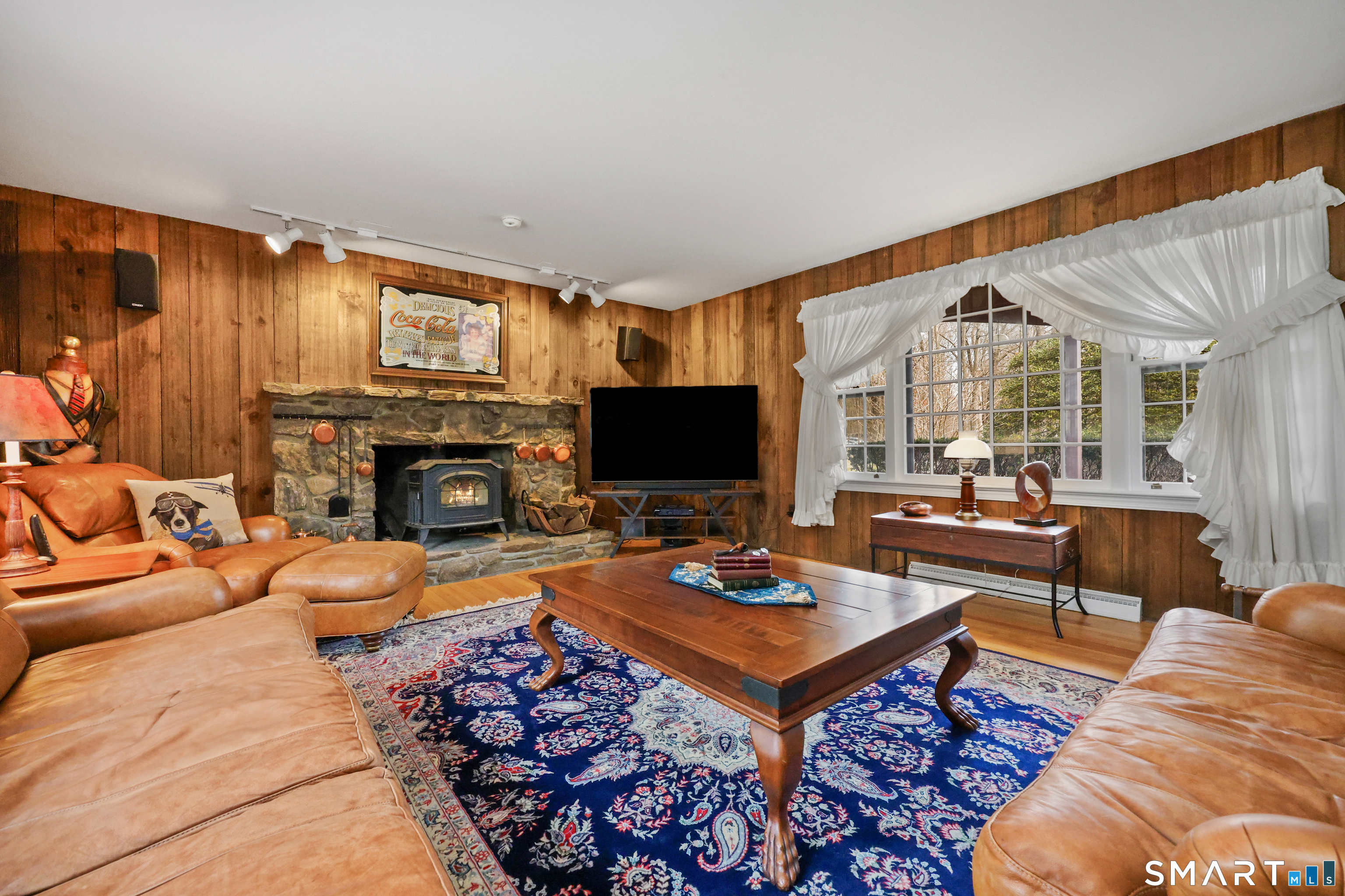 190 Mile Common Road Easton CT 06612