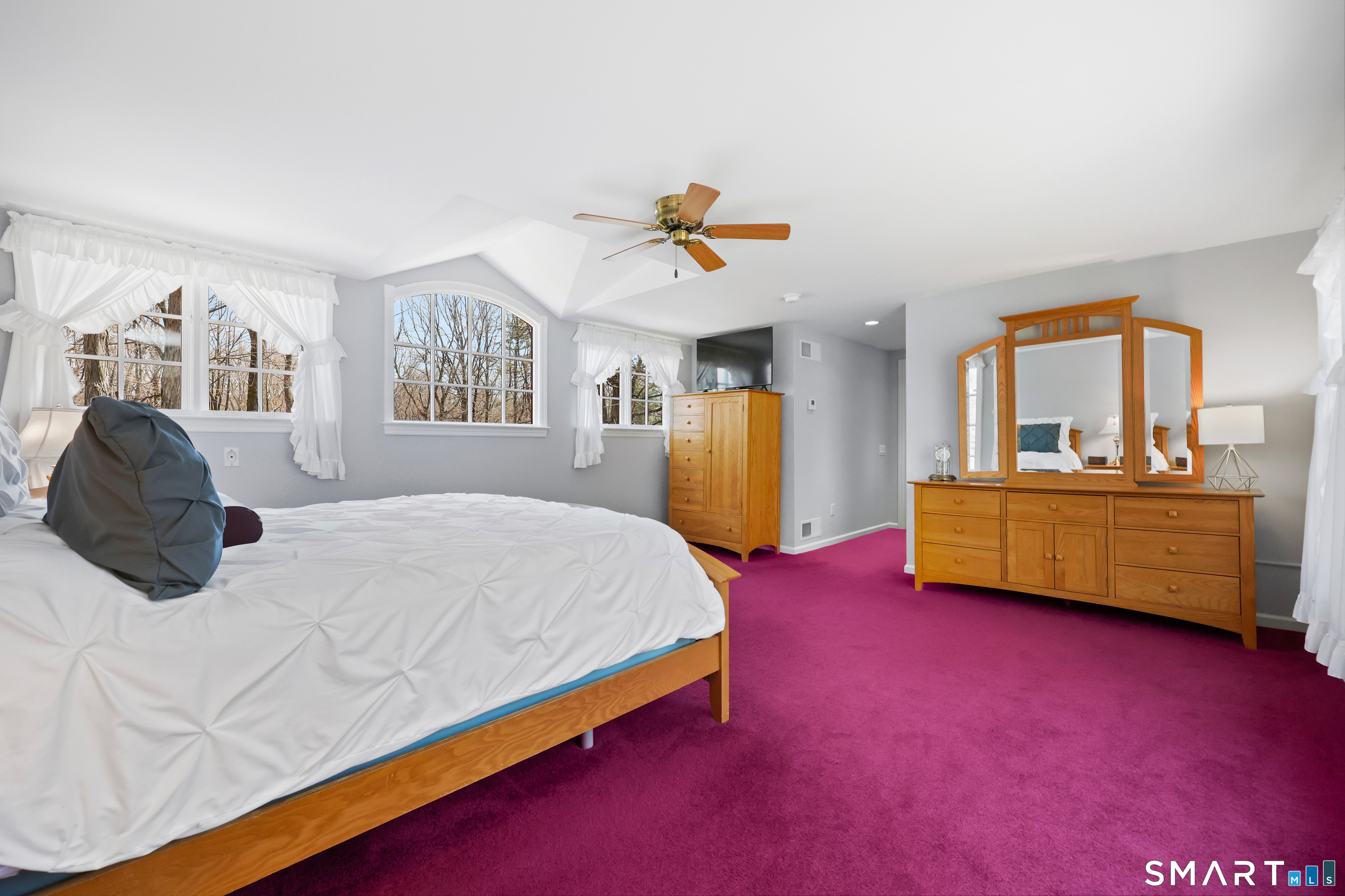 190 Mile Common Road Easton CT 06612