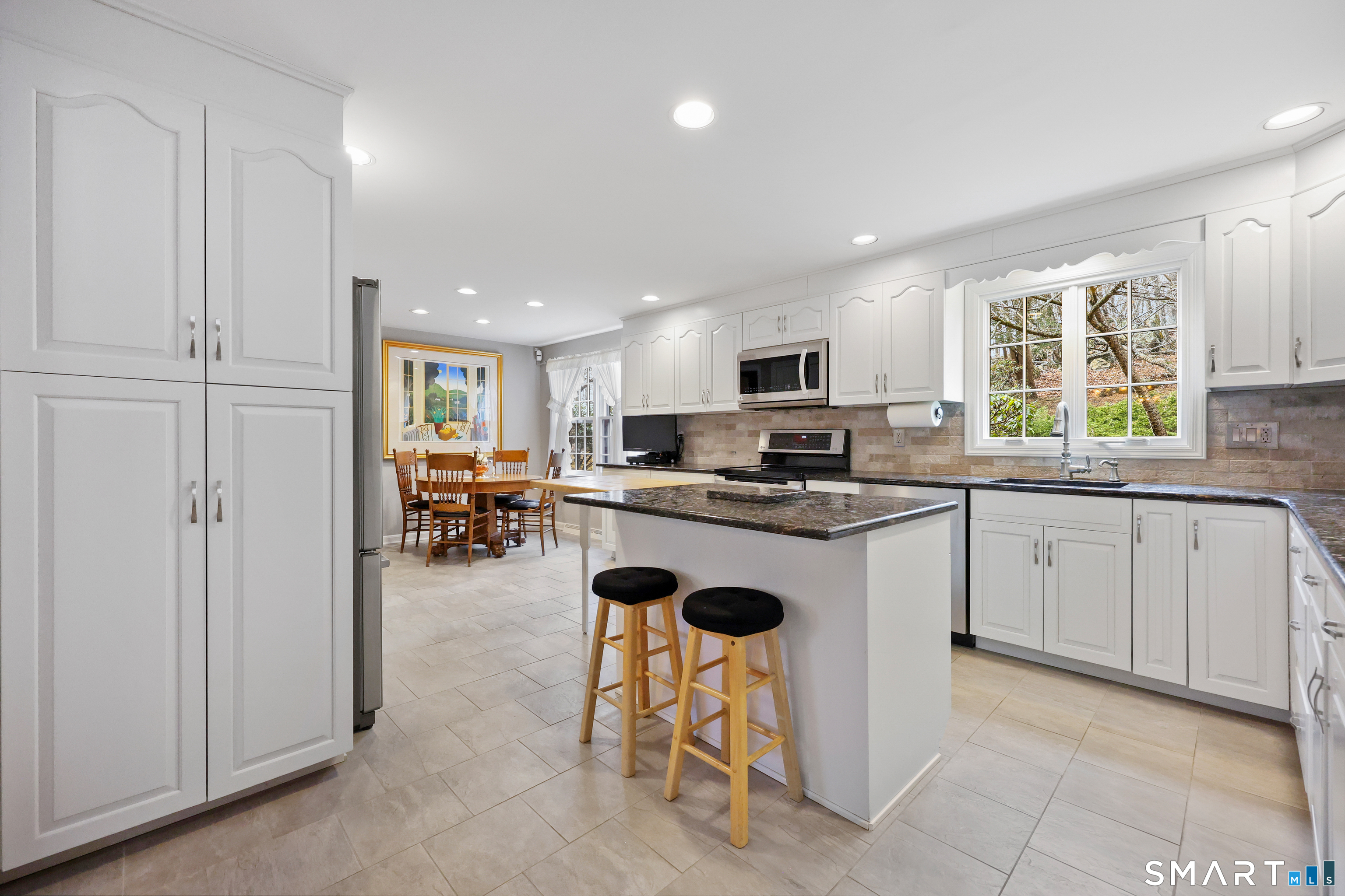 190 Mile Common Road Easton CT 06612
