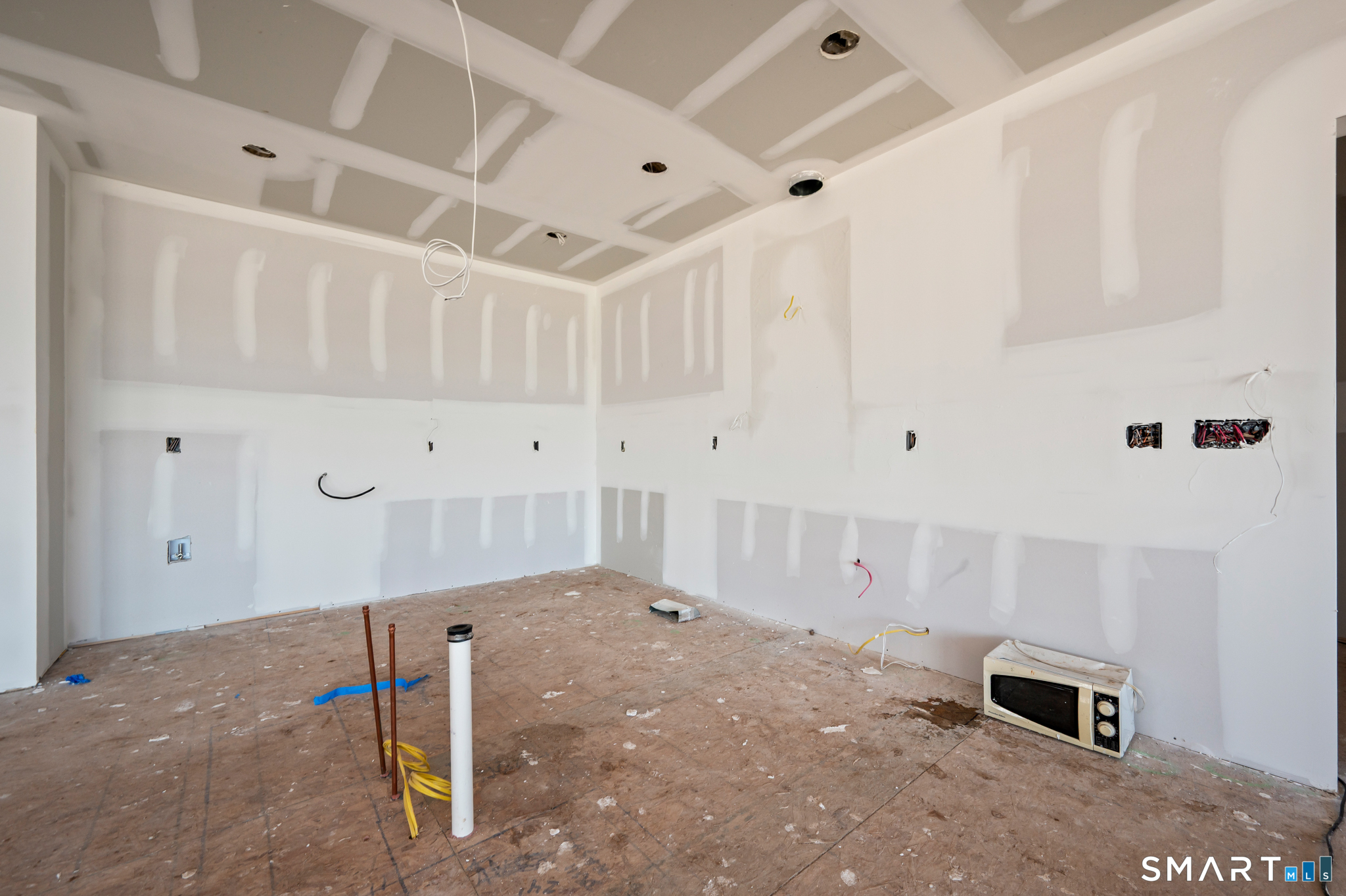 300 Gardner Street Manchester CT 06040