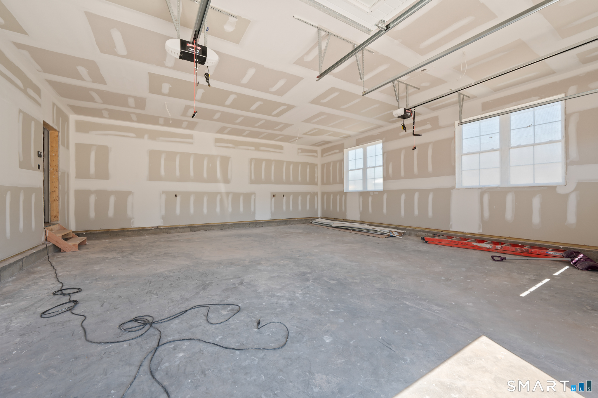 300 Gardner Street Manchester CT 06040