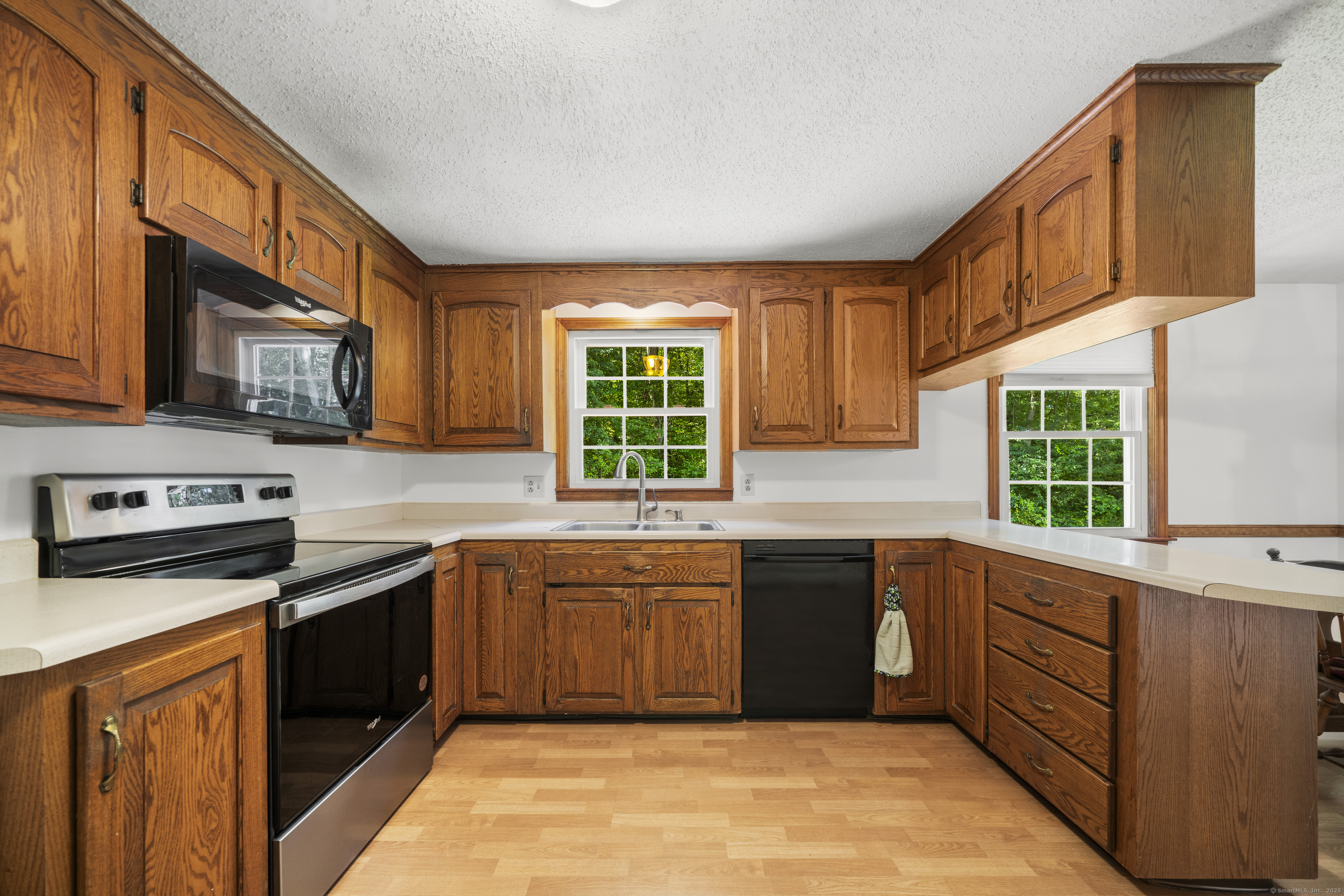 22 Duff Drive Enfield CT 06082