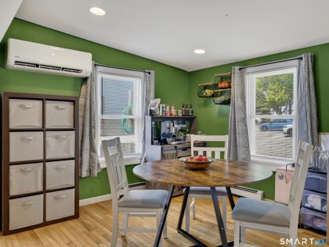 13 Oak Street Groton CT 06340