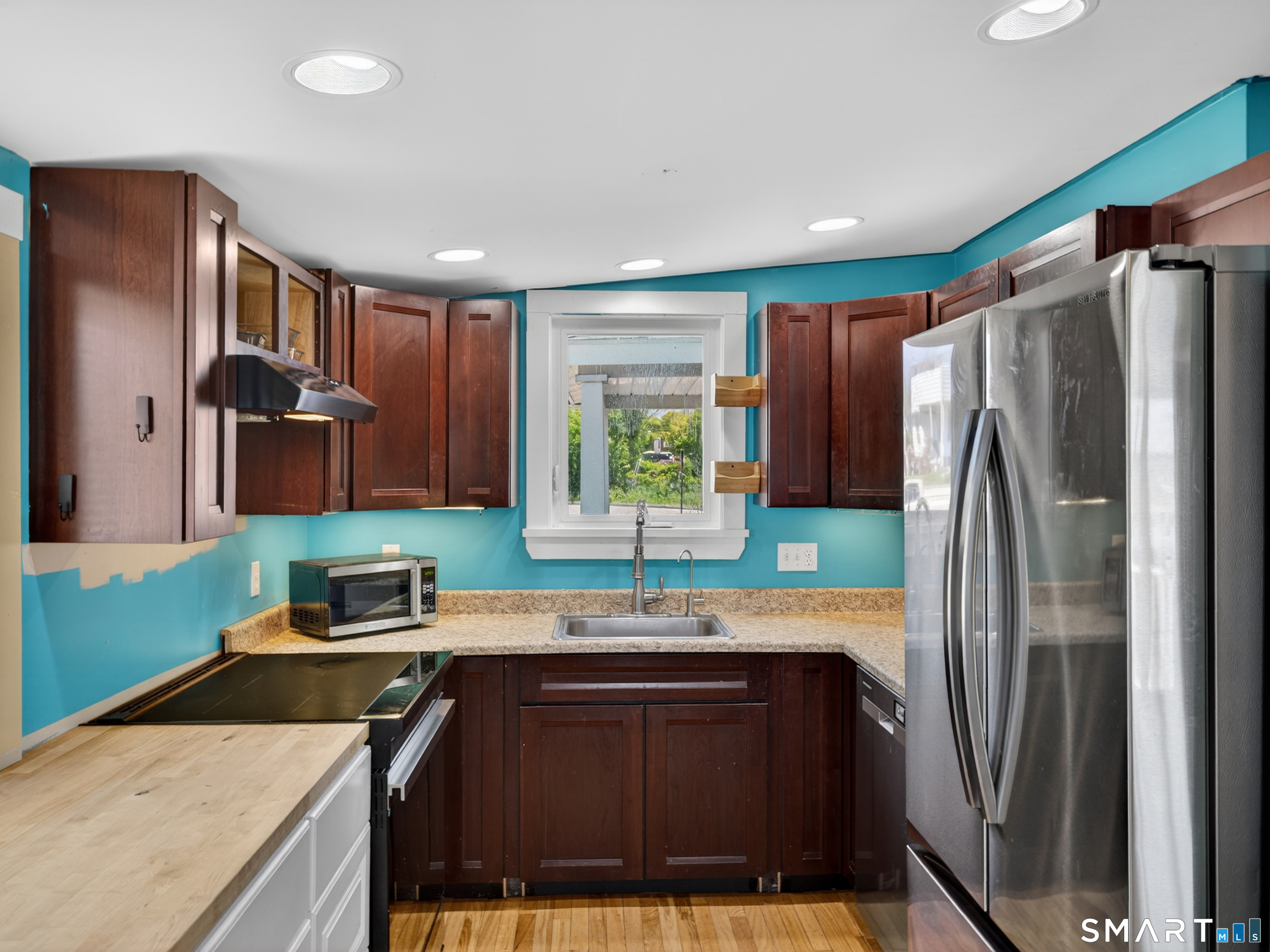 13 Oak Street Groton CT 06340