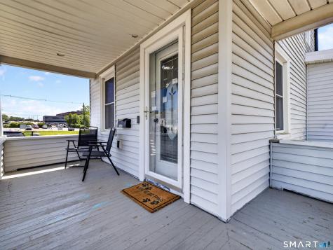 13 Oak Street Groton CT 06340