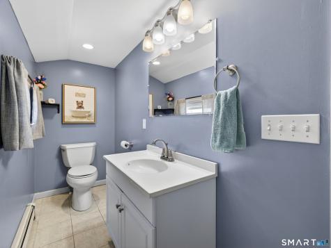 13 Oak Street Groton CT 06340