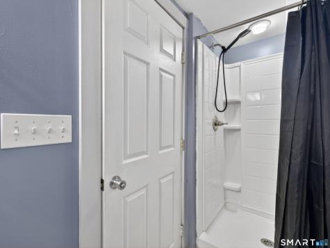 13 Oak Street Groton CT 06340