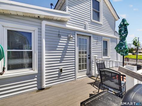 13 Oak Street Groton CT 06340