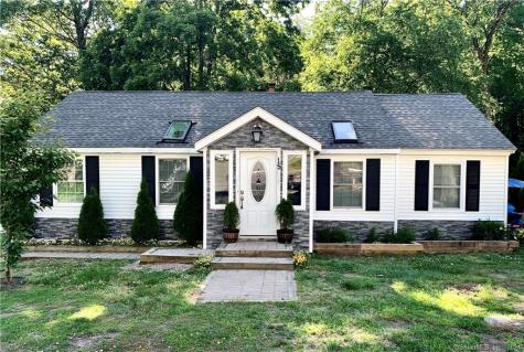 15 Wopowog Trail Shelton CT 06484
