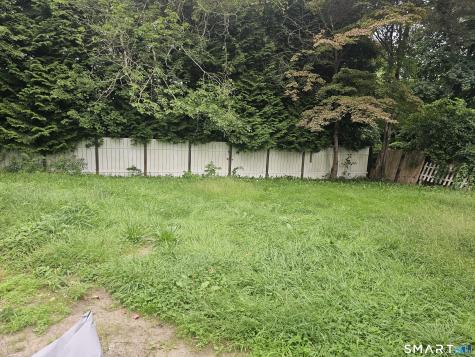 377 Jefferson Avenue New London CT 06320