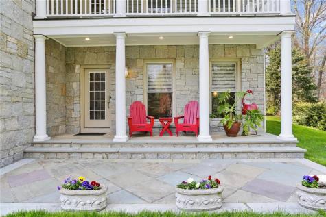 19 Christopher Lane Norwalk CT 06851