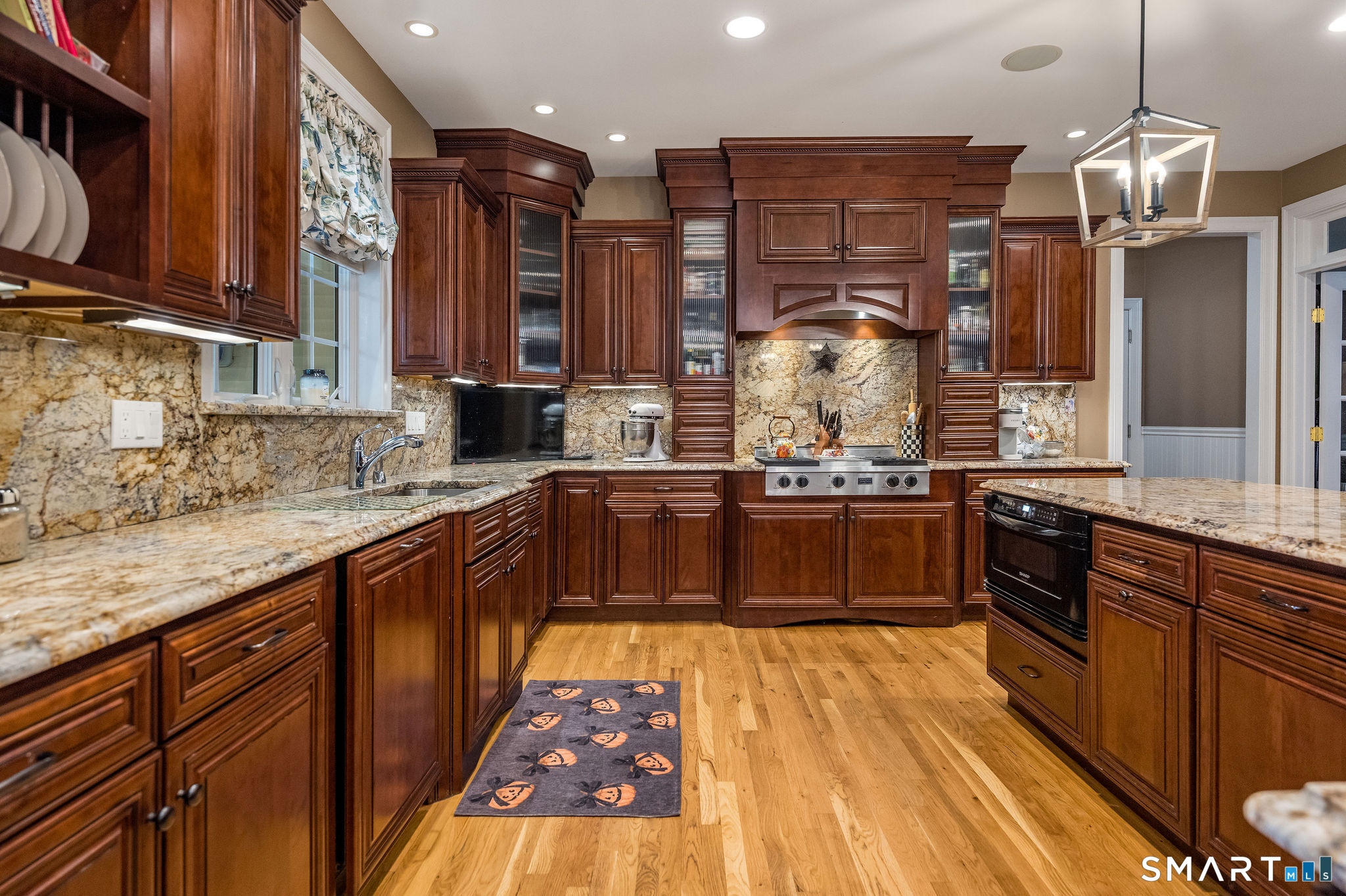 9 Pierpont Court North Haven CT 06473