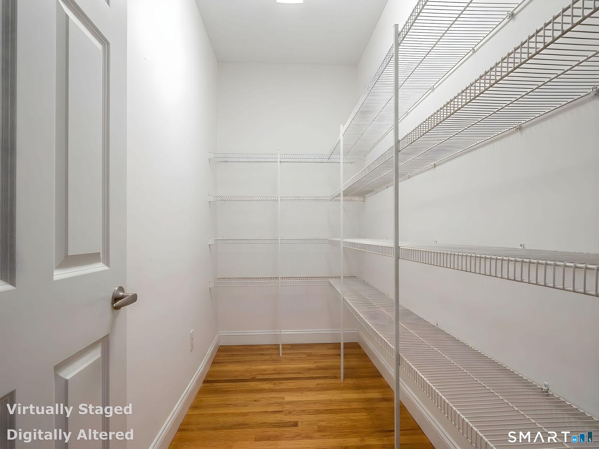 9 Pierpont Court North Haven CT 06473