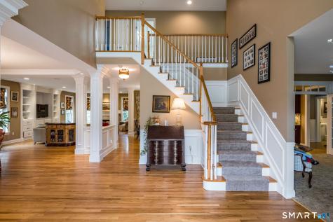 9 Pierpont Court North Haven CT 06473