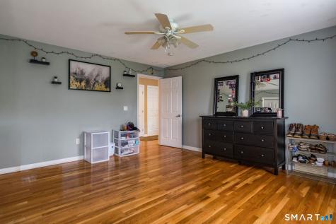 9 Pierpont Court North Haven CT 06473