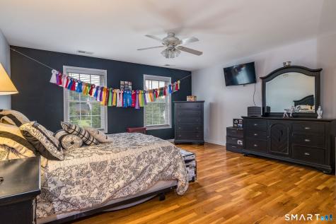 9 Pierpont Court North Haven CT 06473