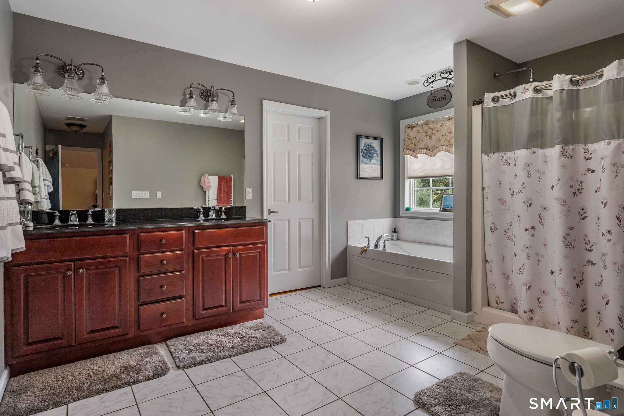 9 Pierpont Court North Haven CT 06473