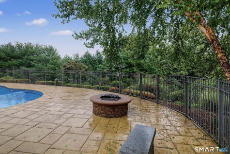 9 Pierpont Court North Haven CT 06473