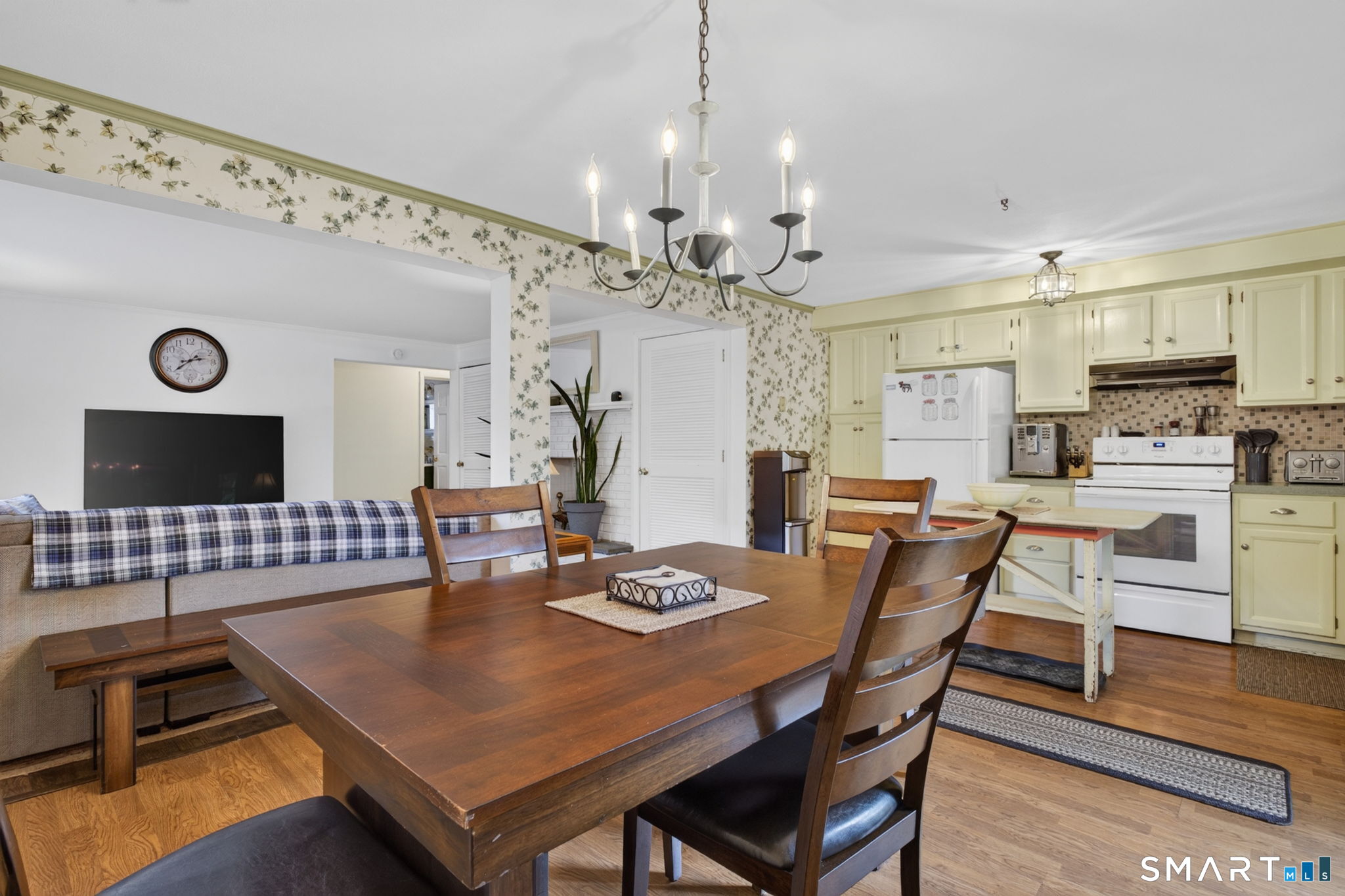14 Whippoorwill Hill Road Newtown CT 06470