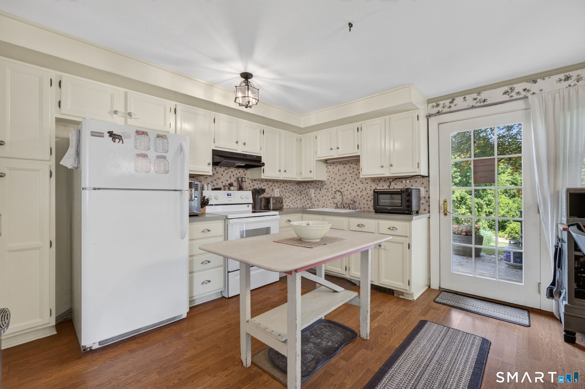 14 Whippoorwill Hill Road Newtown CT 06470