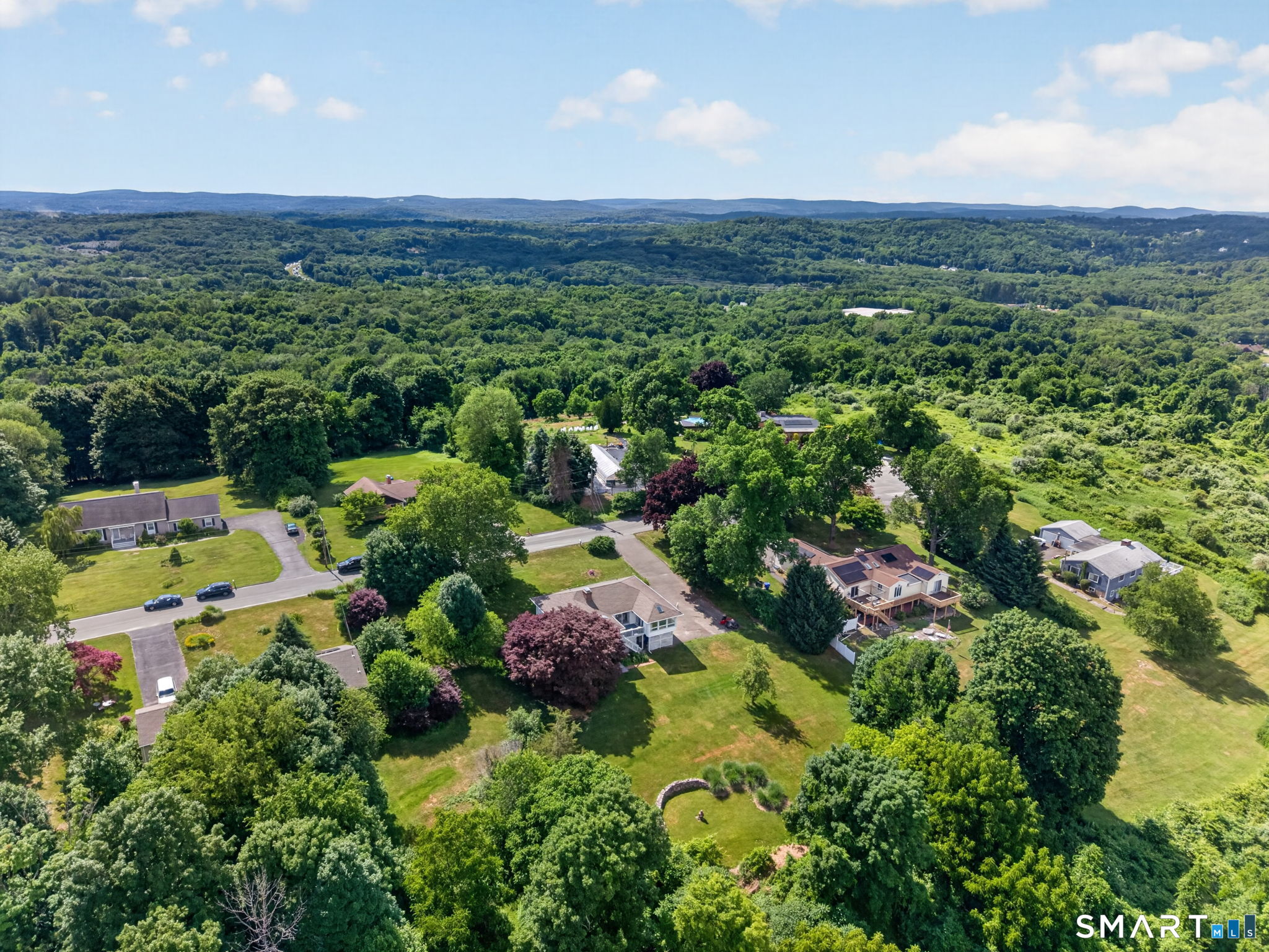 14 Whippoorwill Hill Road Newtown CT 06470