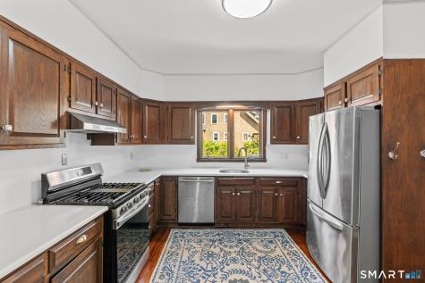 79 North Main Street West Hartford CT 06107