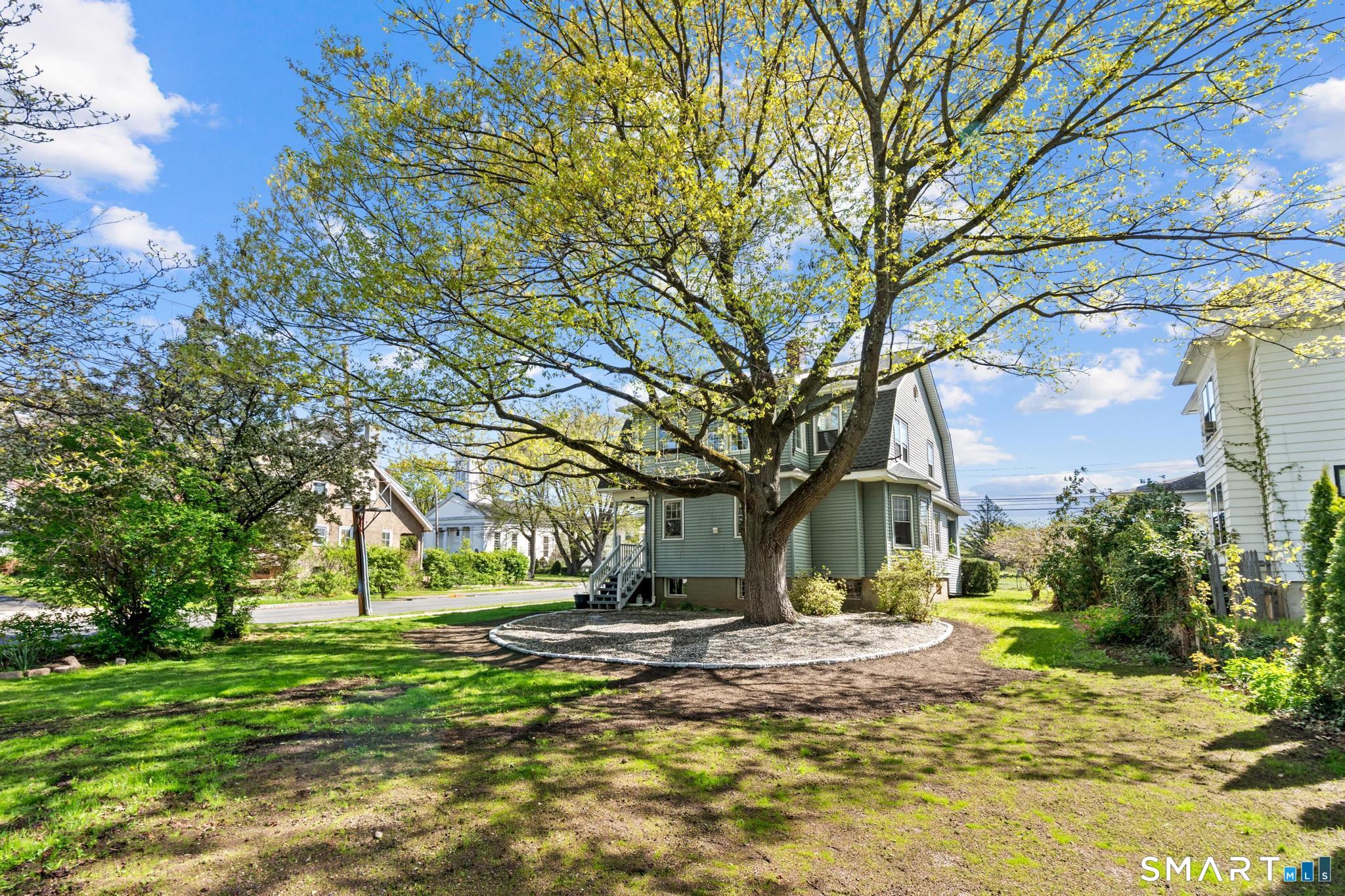 79 North Main Street West Hartford CT 06107