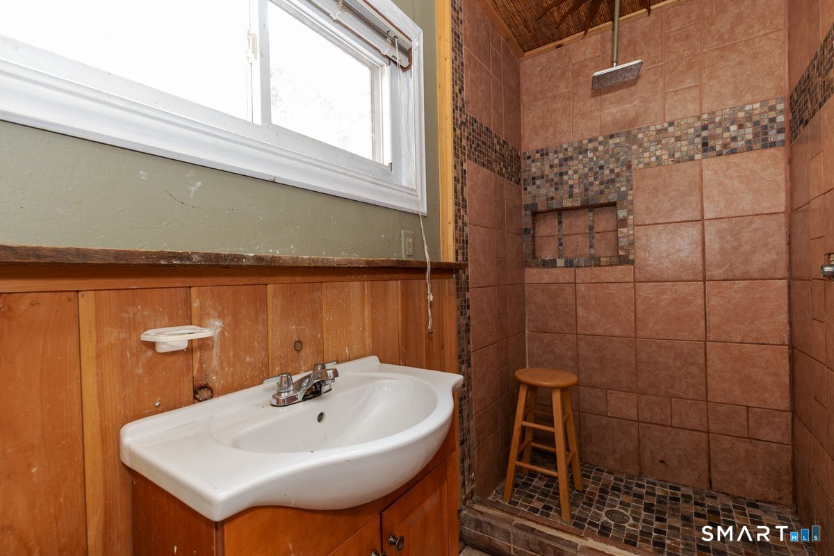 50 Selden Street Windham CT 06226