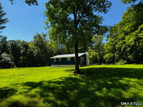 16 Fermier Road Willington CT 06279