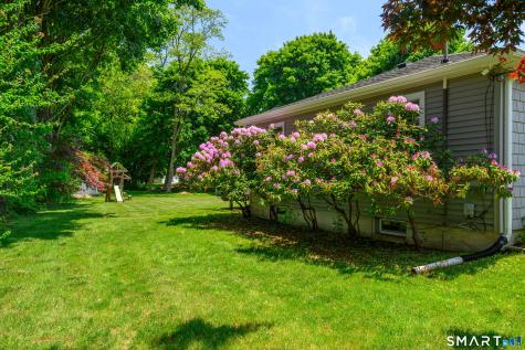 13 Valley Stream Drive Danbury CT 06811